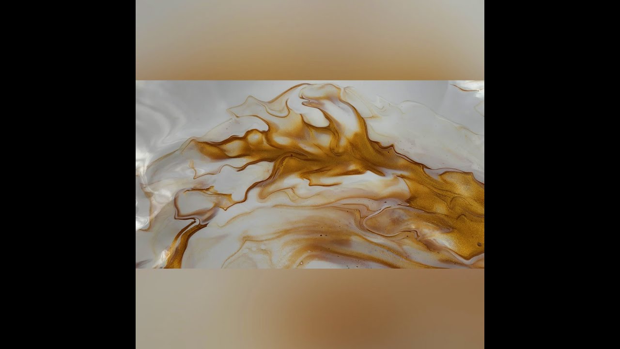 (738) Deep Gold and Pearl Blow Out, 