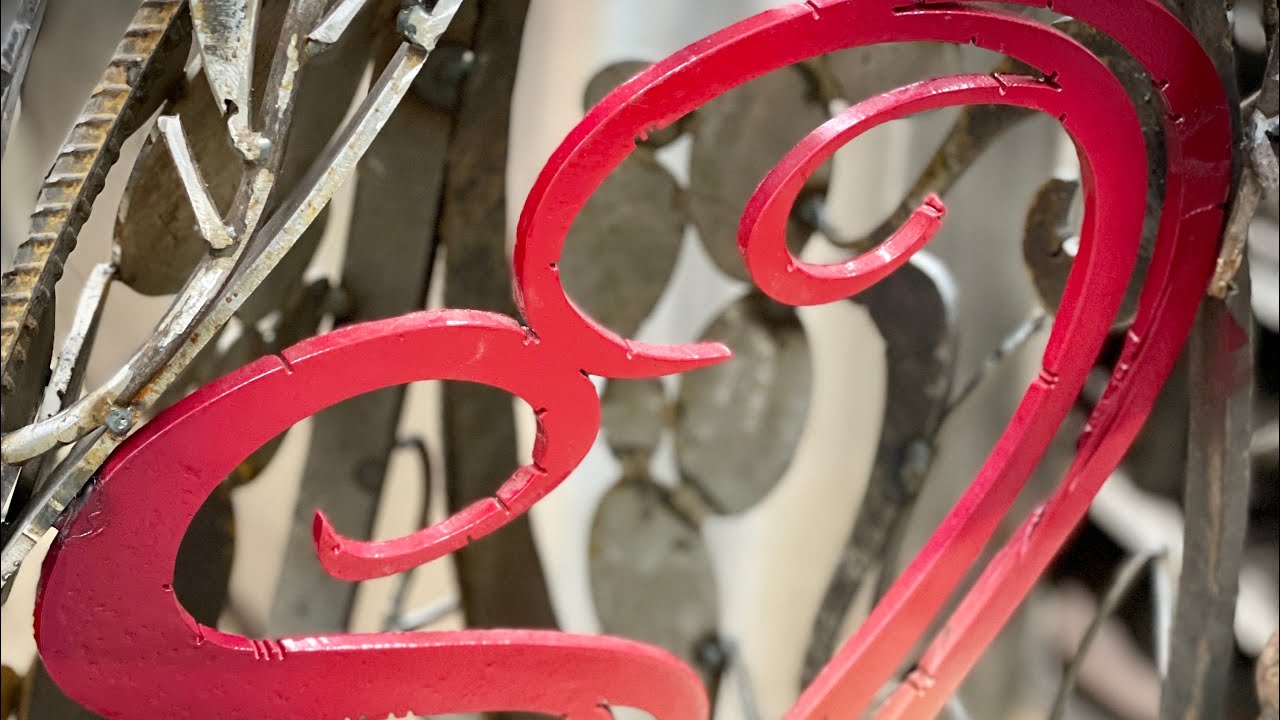 Creating the sculpture for the 2022 Scrapfest Art Festival. July 7 & 8. Lansing, Michigan