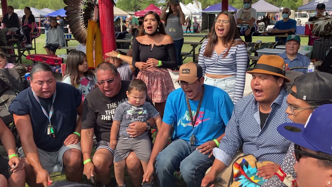 Fort Peck Sioux Saturday Afternoon Intertribal Song Live at United Tribes 2021