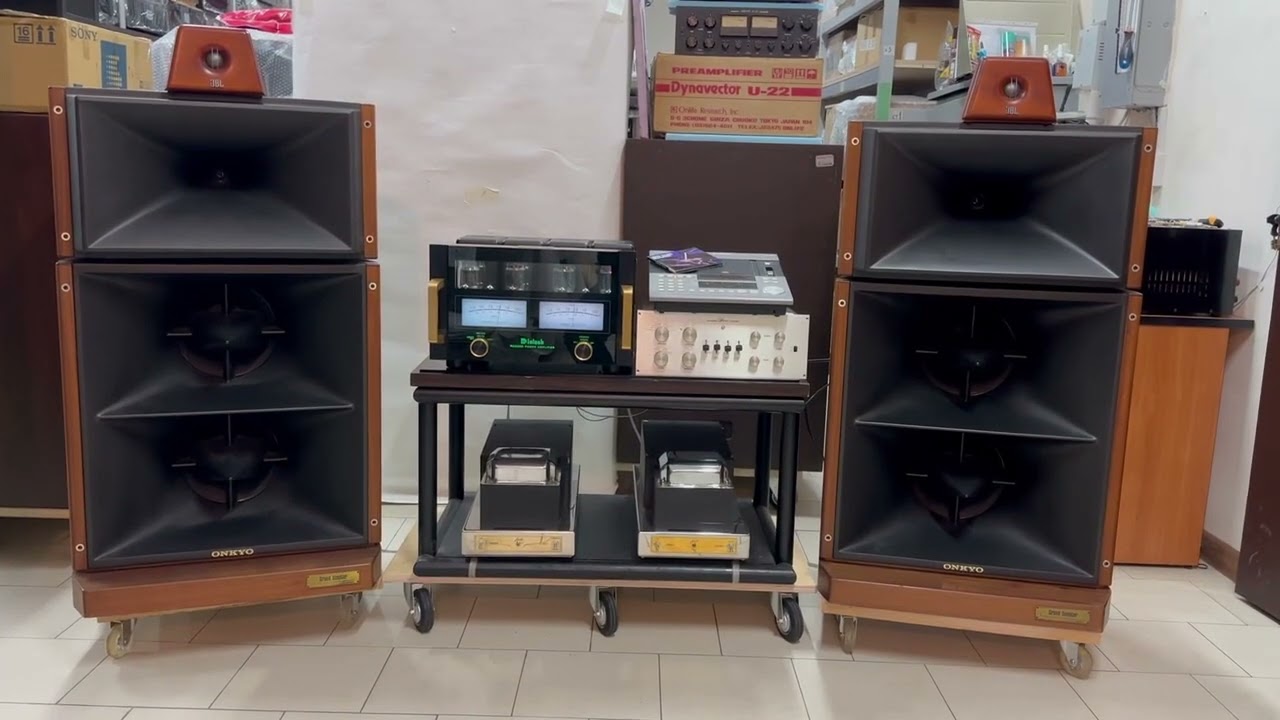McIntosh MC2000 50th Anniversary Amplifier