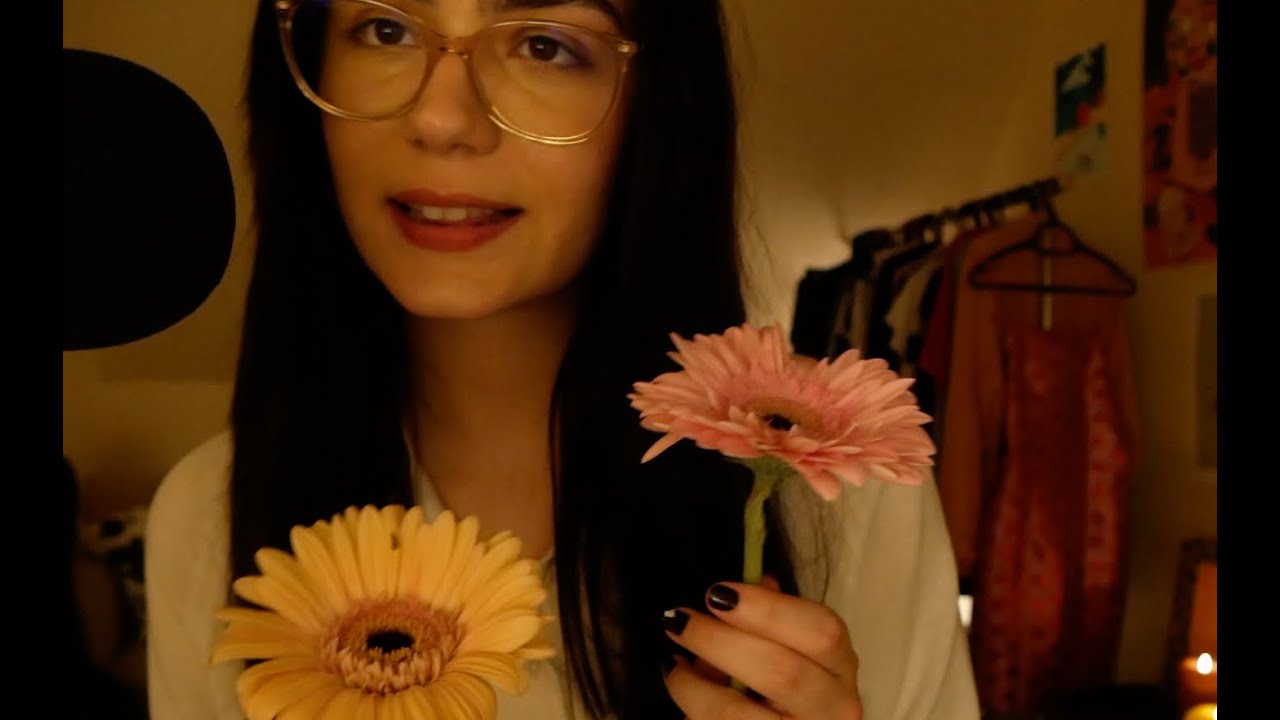 tirage ASMR: choisis une fleur et apprends en plus sur ta prochaine histoire d'amour 🌸🌼