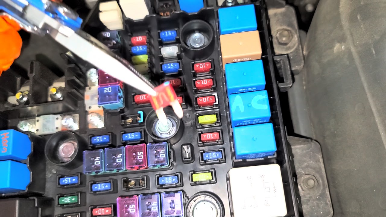 2012 Hyundai Sante Fe AC Fuses & Relay, Air Conditioning Troubleshooting