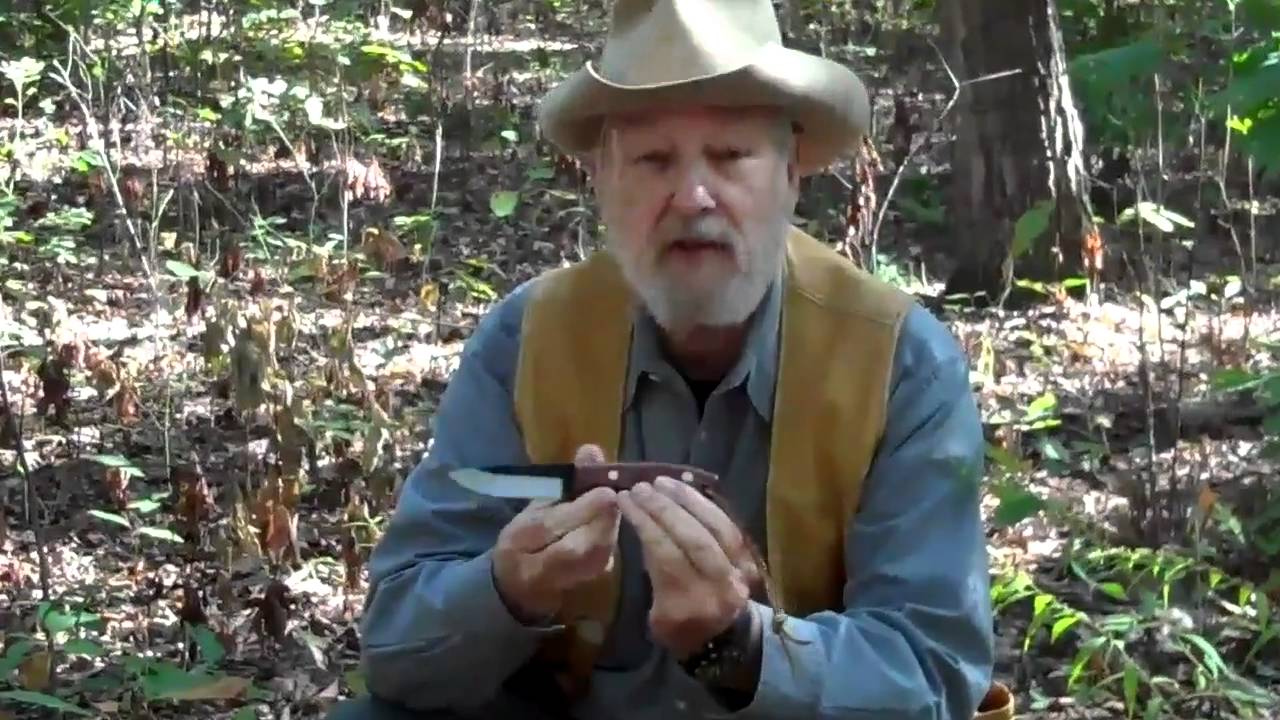 J Wayne Fears Introduces His Deer Hunter Knife