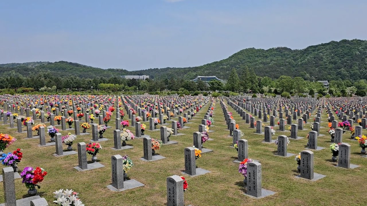 대전현충원 성묘 촬영 : 2025년 5월 13일