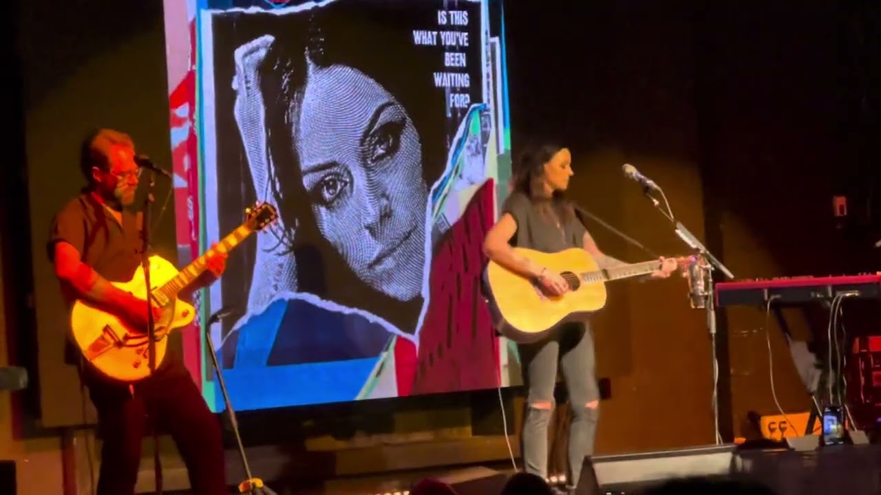 AMY MACDONALD : This Is The Life - Live @ Fat Sam’s Dundee 11/7/25