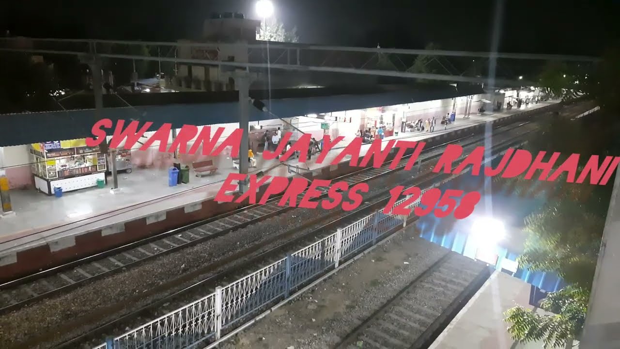 Swarna Jayanti Rajdhani Express (NDLD-ADI) 12958/12957 | Alwar #train #railways
