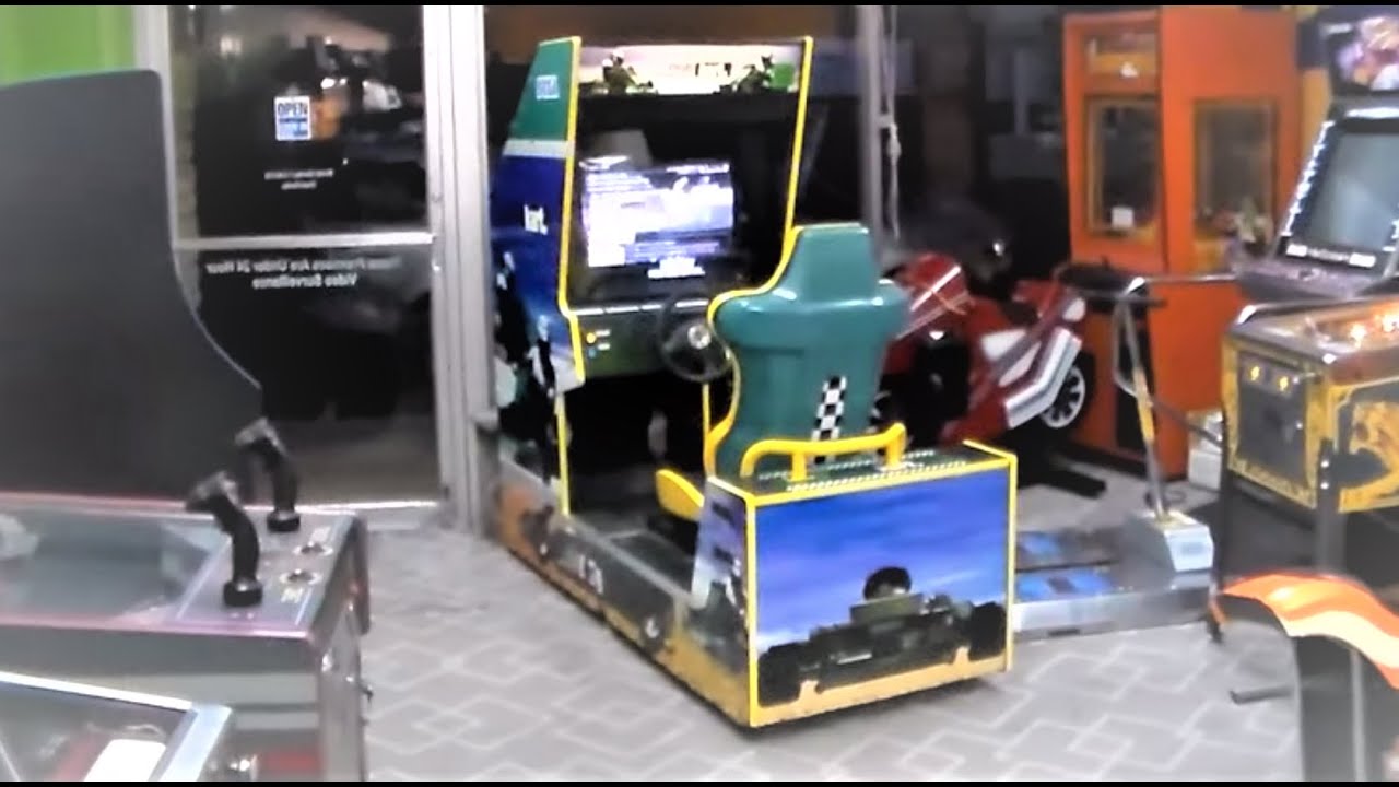 Аркадная гоночная игра Club Kart Go от Sega — Giant Naomi System Cabinet