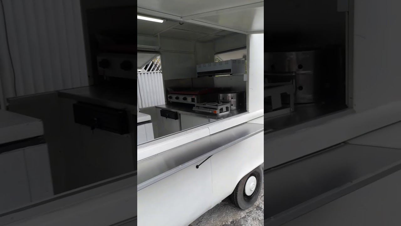 Kombi food truck transformada para lanches completa