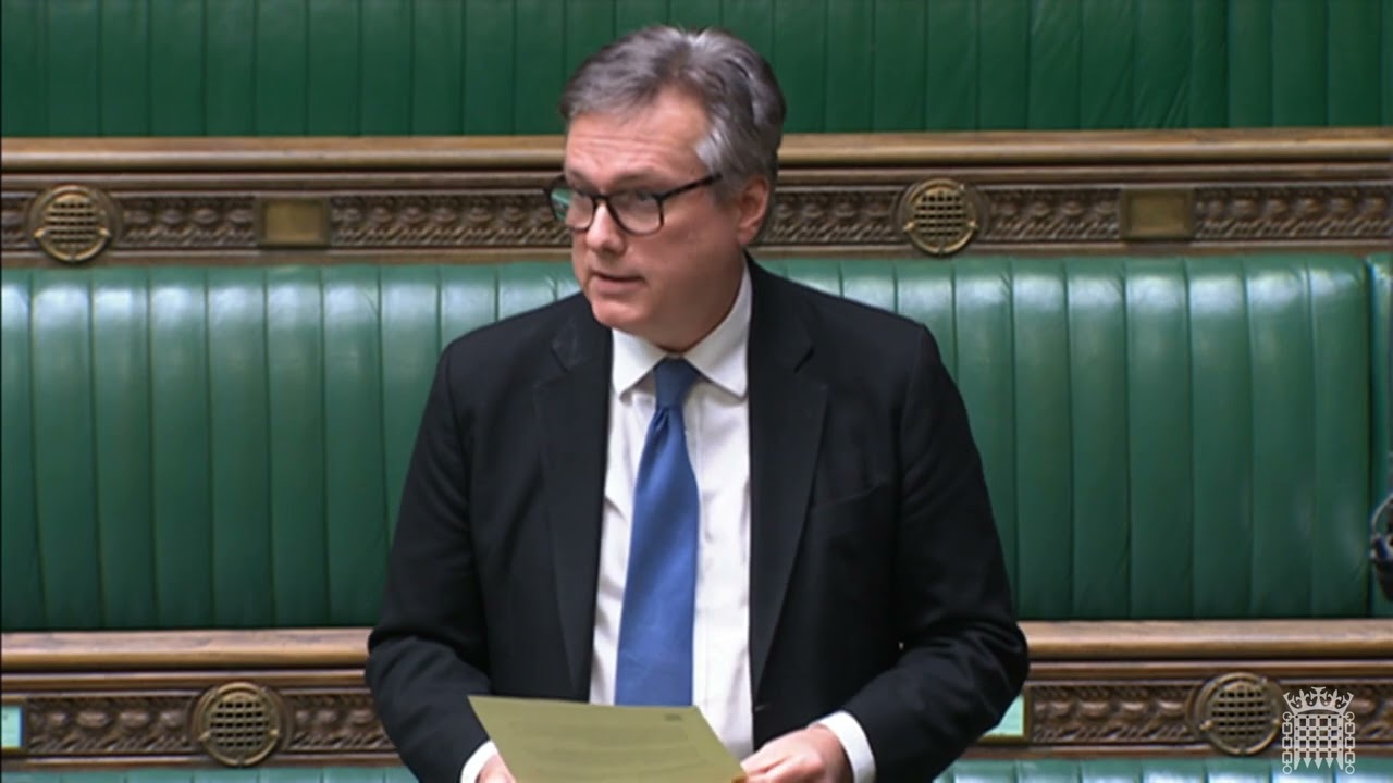 Henry Smith MP calls for sustainable aviation fuel support