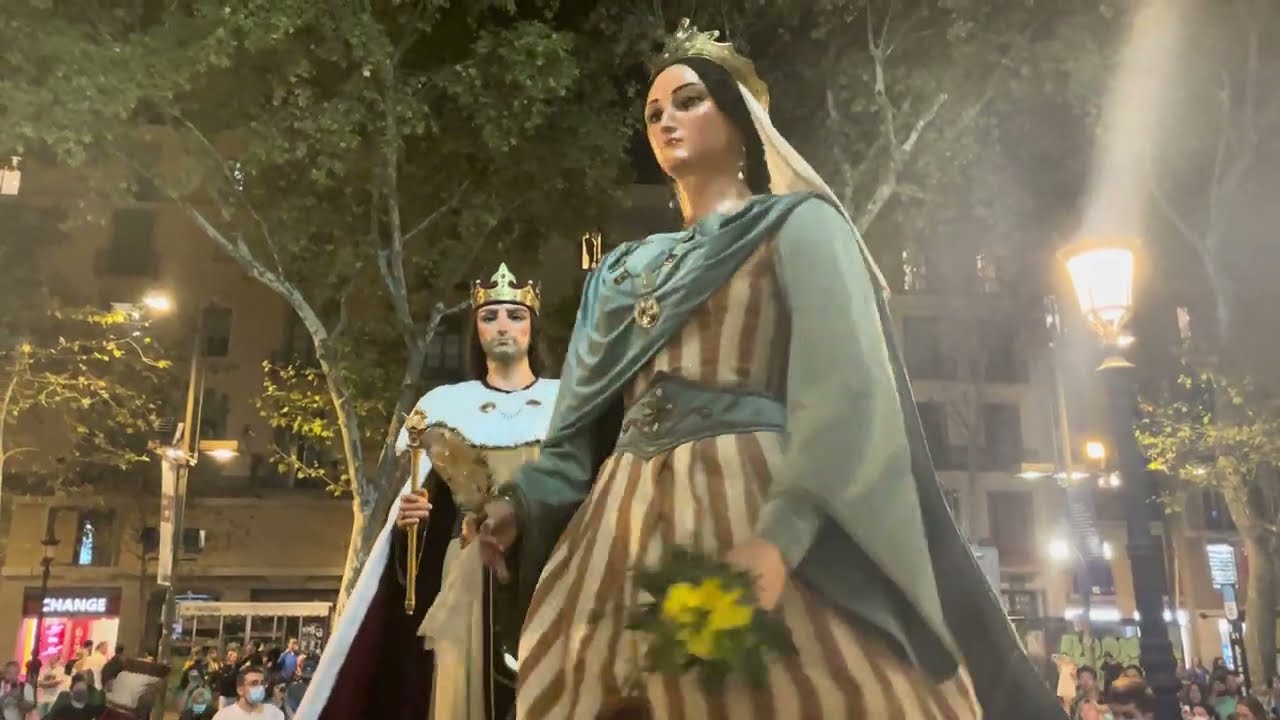 Toc a Plegar | “El Bequetero” | Gegants de la Ciutat | La Mercè 2021
