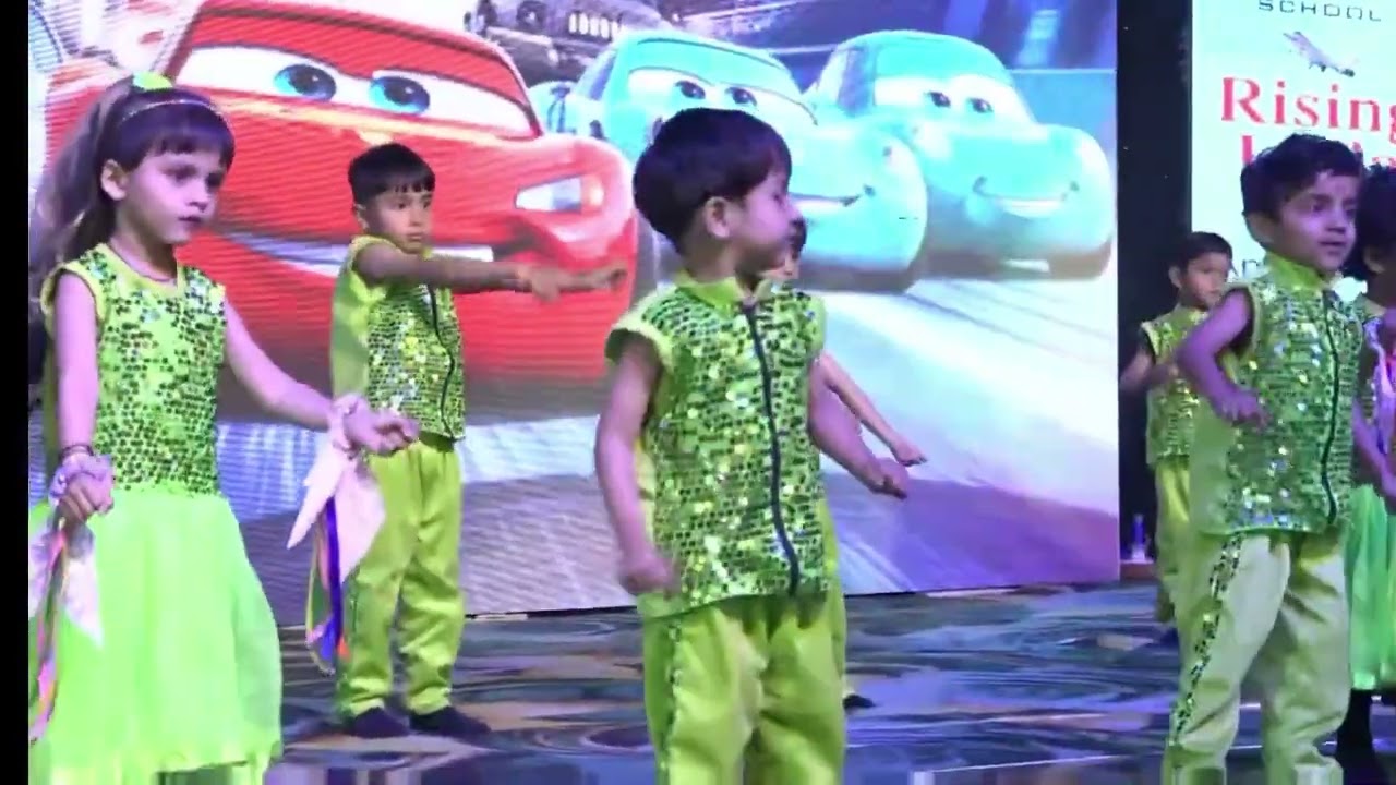 Mannu Bhai Parody Dance Performed by Nursery Kids