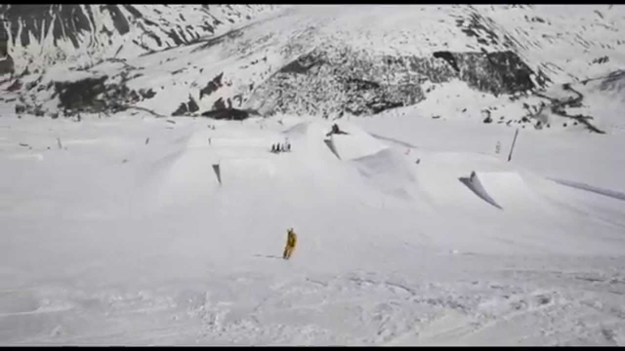 Stefano Sciuto riding with fly low gear, RMU skis, Level gloves and Dalbello boots.