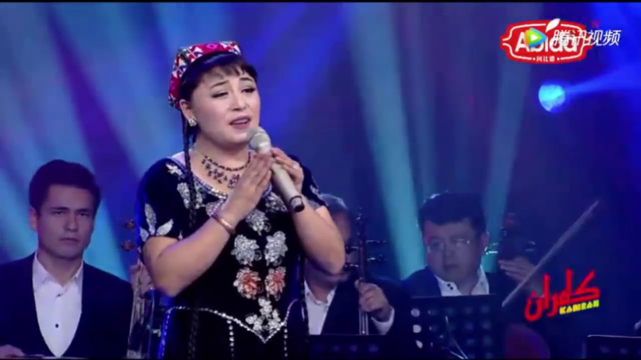 Ixpalem Hamutning Orunlishida Bir Yurush Qeshqer Xelq Naxshiliri