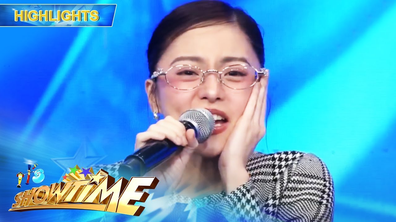 Kim, nagpasalamat sa 220 block screenings ng KimPau movie | It's Showtime