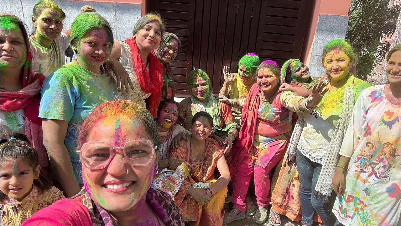 Bura na maano Holi Hai 😜