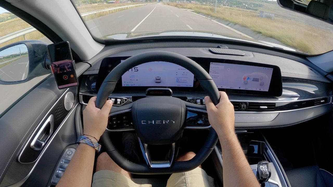 2025 Chery Tiggo 7 CSH (Plug-in Hybrid) POV Test Drive