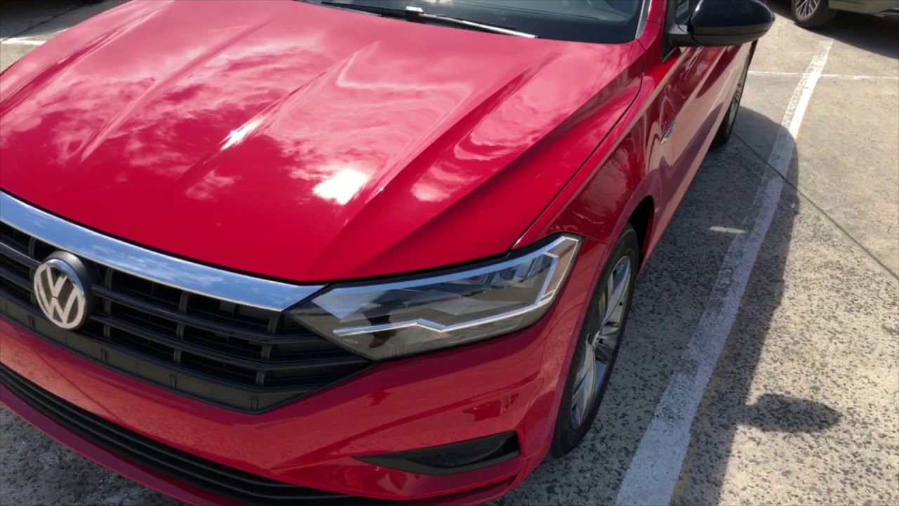 2019 Volkswagen Jetta R-Line Quick Look