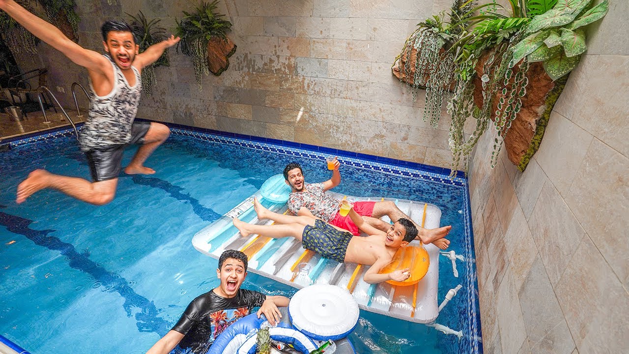 يوم بالمسبح وعشنا أجواء الصيف🏊🏻‍♂️😍