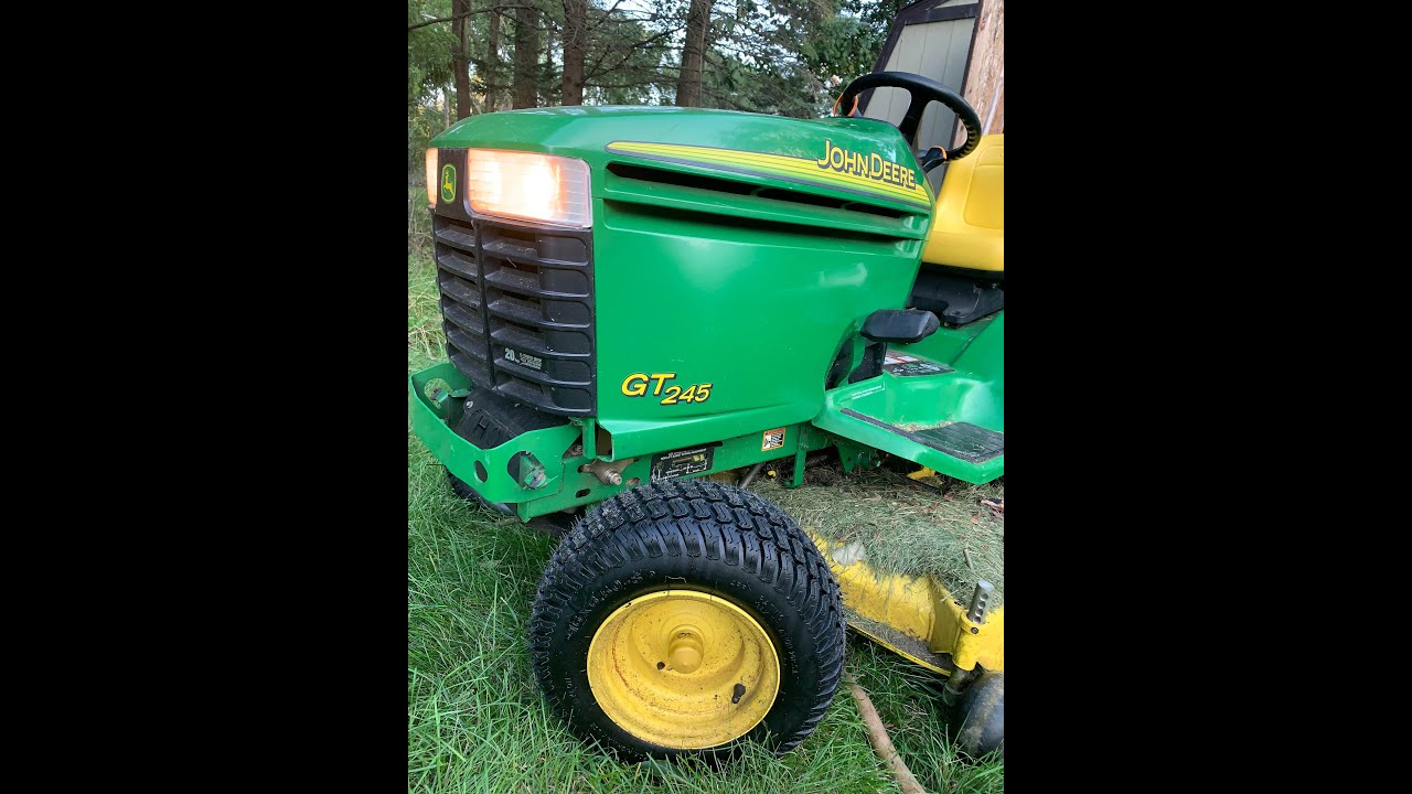 John Deere GT245 OIL CHANGE