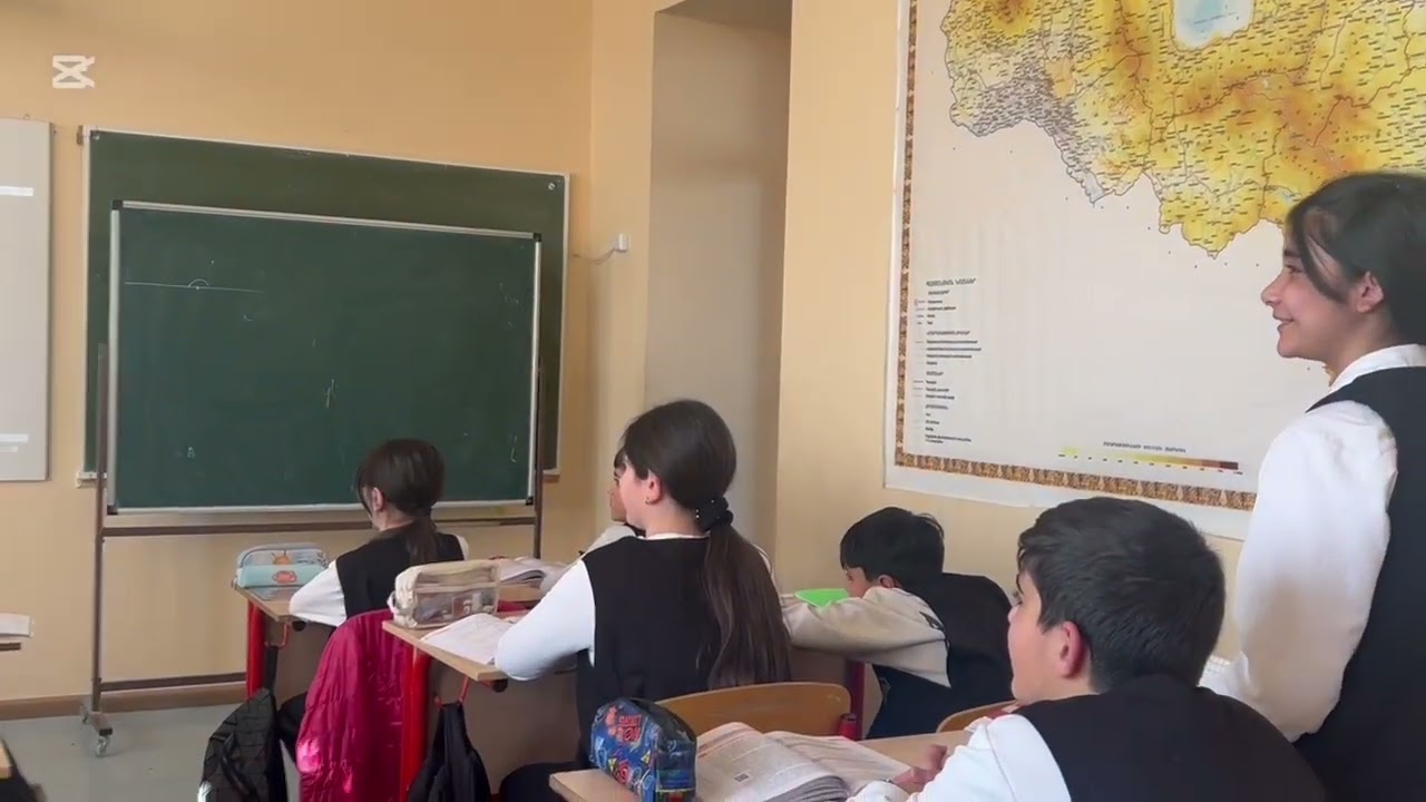 «Եռանկյան անկյունների գումարը», նոր թեմայի մատուցում: