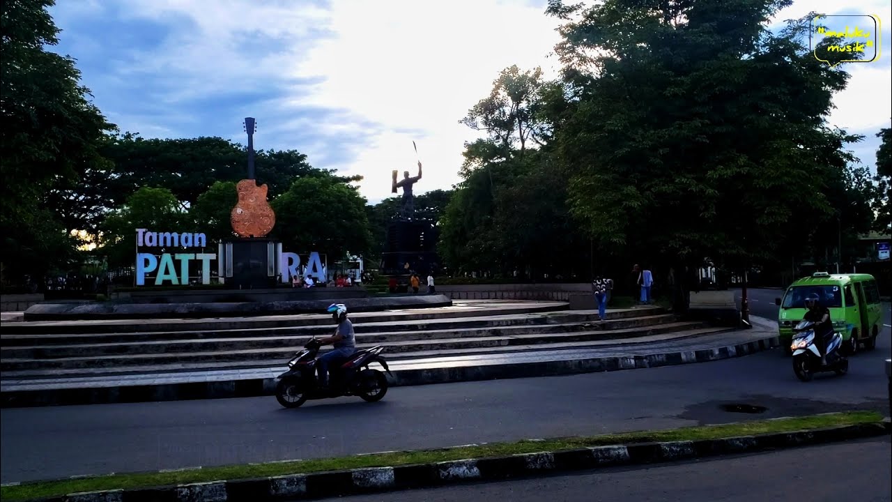 LAGU ORANG PUNG LAKI /  MITHA TALAHATU & BARY T / JALAN JALAN DI KOTA AMBON