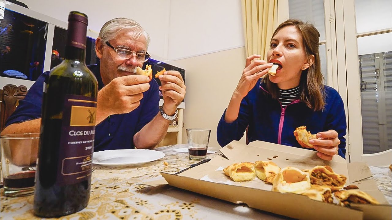 Probando COMIDA NORTEÑA ARGENTINA en Buenos Aires 🥟 + Visitando el MUSEO CASA ROSADA 🇦🇷