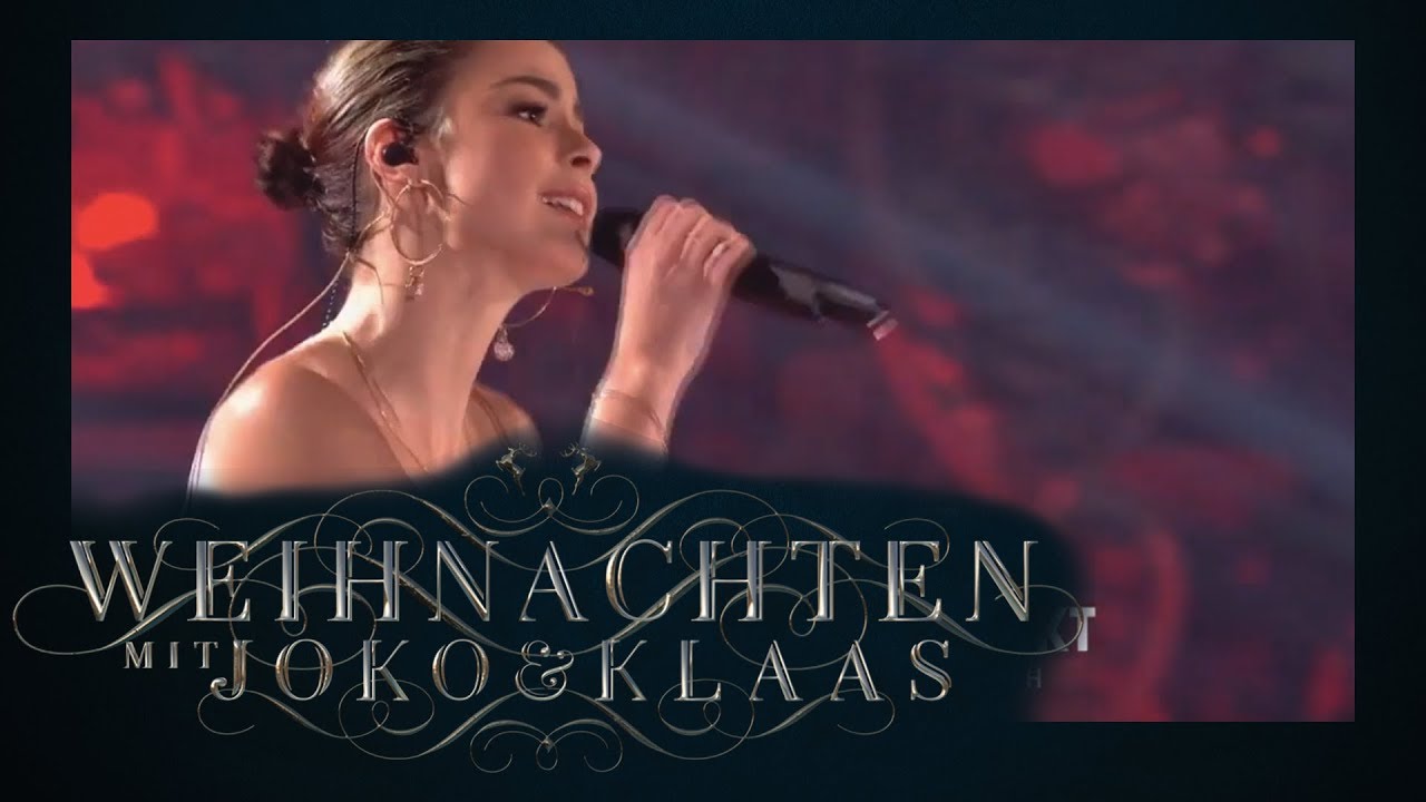Lena Meyer-Landrut singt ungewöhnliche Weihnachtslieder | Weihnachten mit Joko und Klaas | ProSieben
