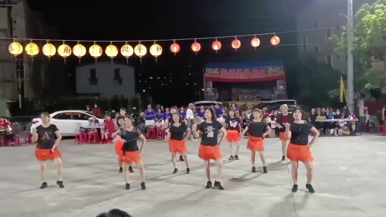 【小新舞蹈班】表演舞：康電情歌/嘿DJ
