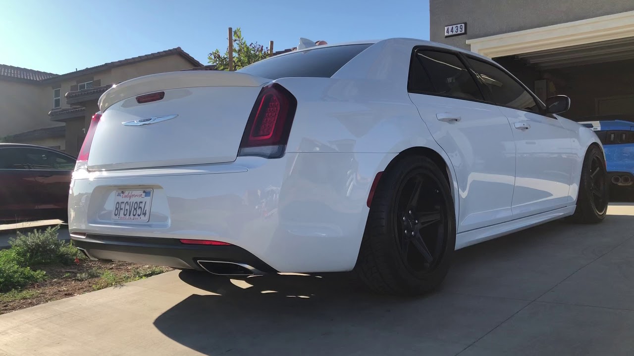 2018 Chrysler 300s 5.7 Muffler and resonator delete cold start