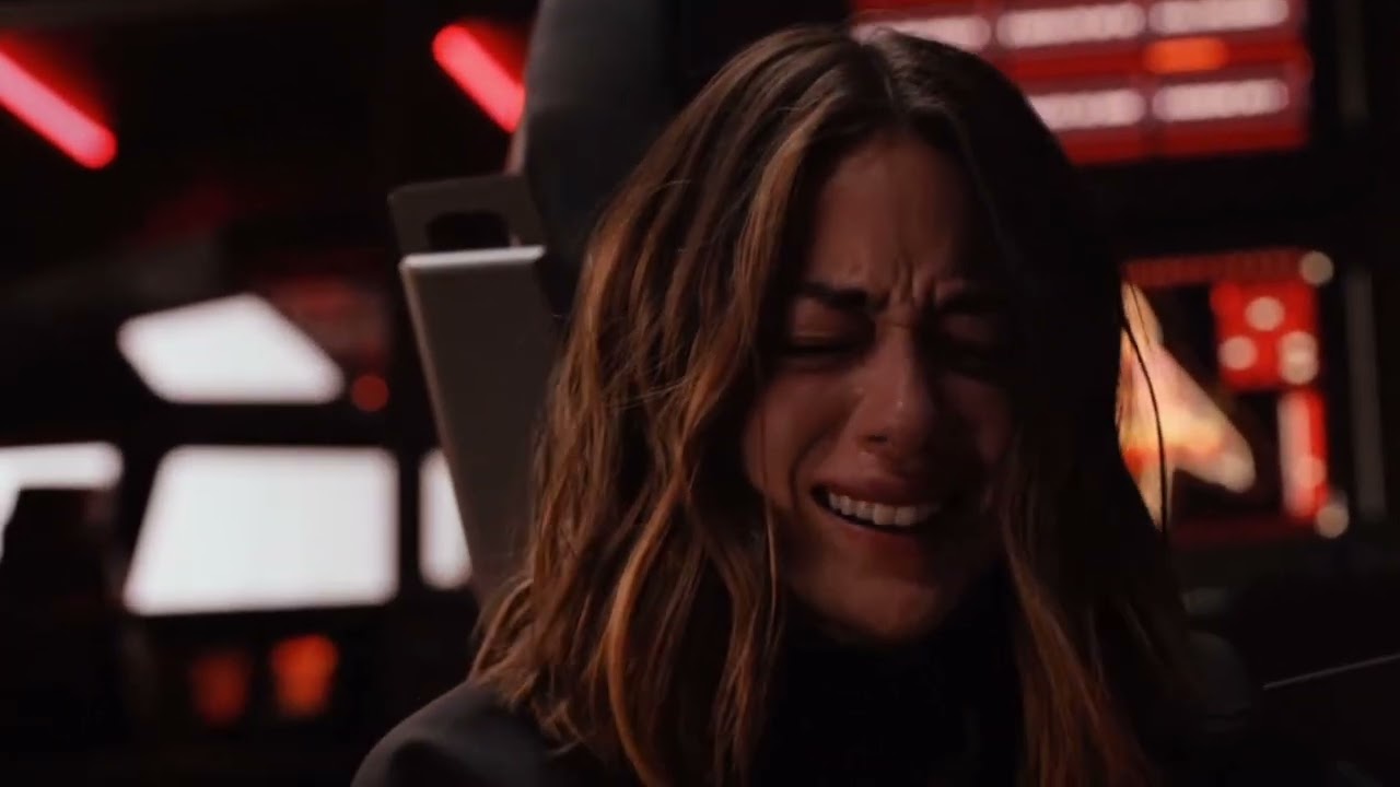 Daisy Johnson Castles Crumbling