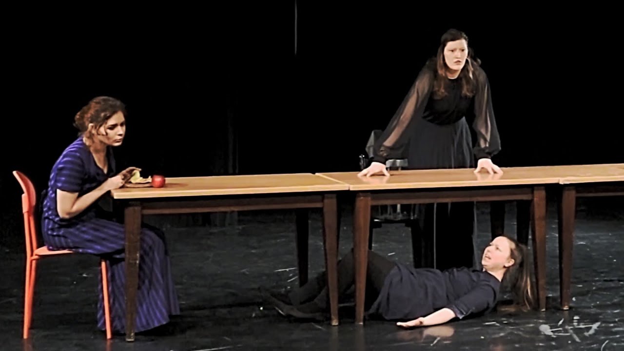 Schauspielschule Kassel ─  Drei Schwestern (Zwischenprüfung des 3. Semesters 2021)