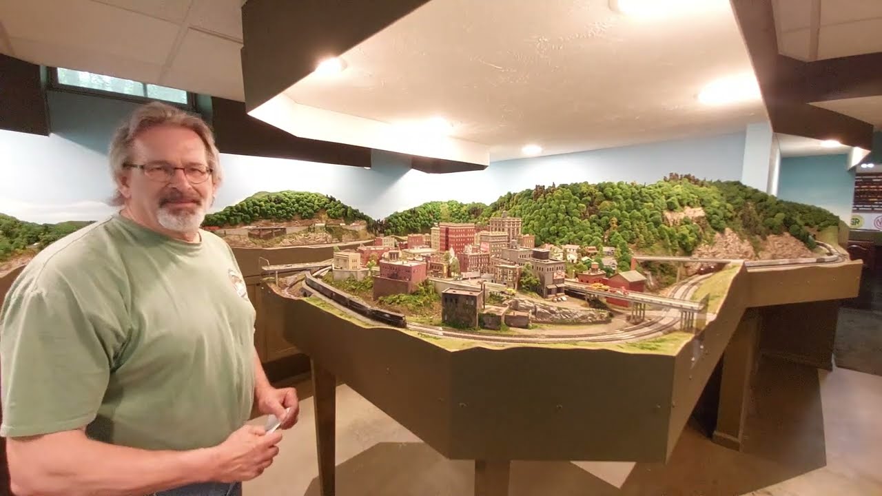 Zeke McGee's Layout Tour part 2