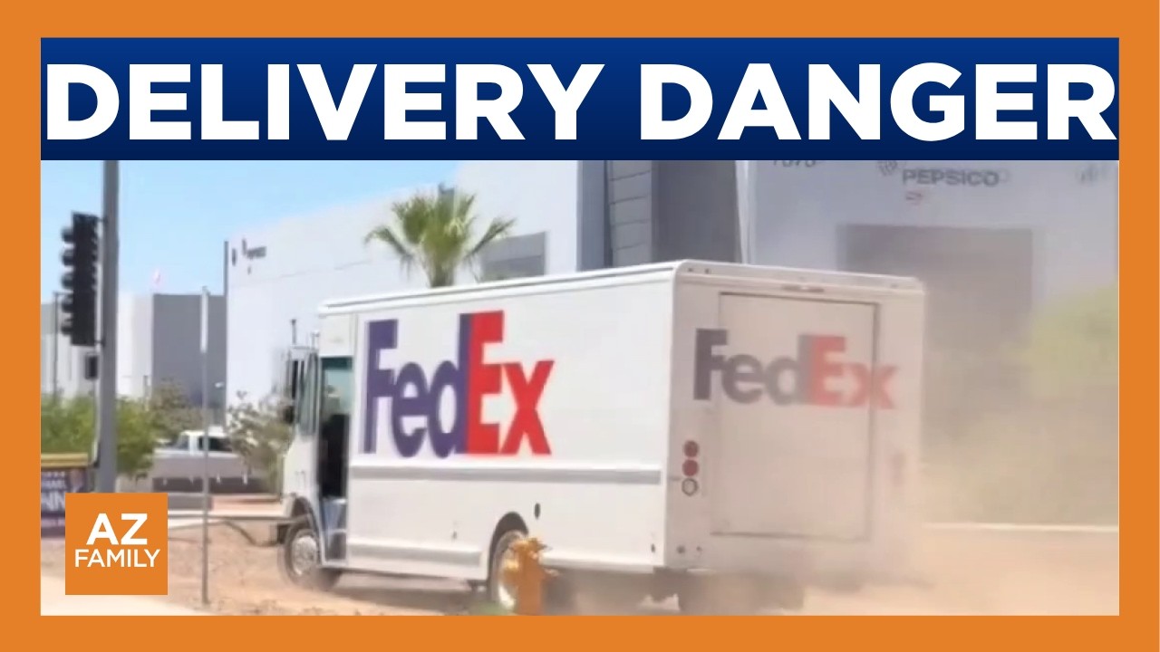 Шокирующее видео: водитель FedEx объезжает пробку по тротуару в Аризоне