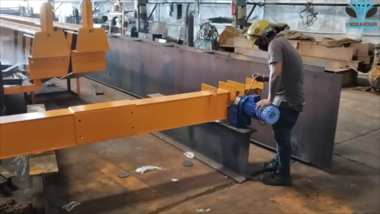Introduction to EOT Cranes: Types and Applications