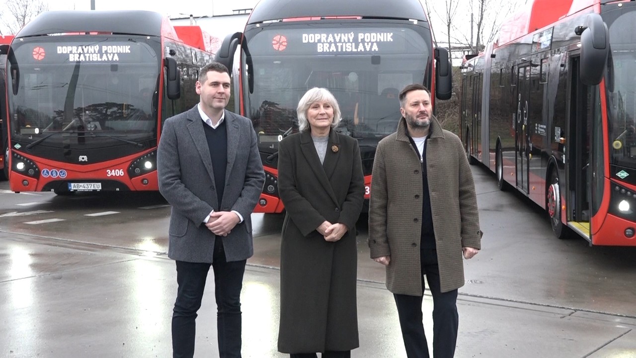 12.2. 2026 | Nové kĺbové CNG autobusy sú už v premávke