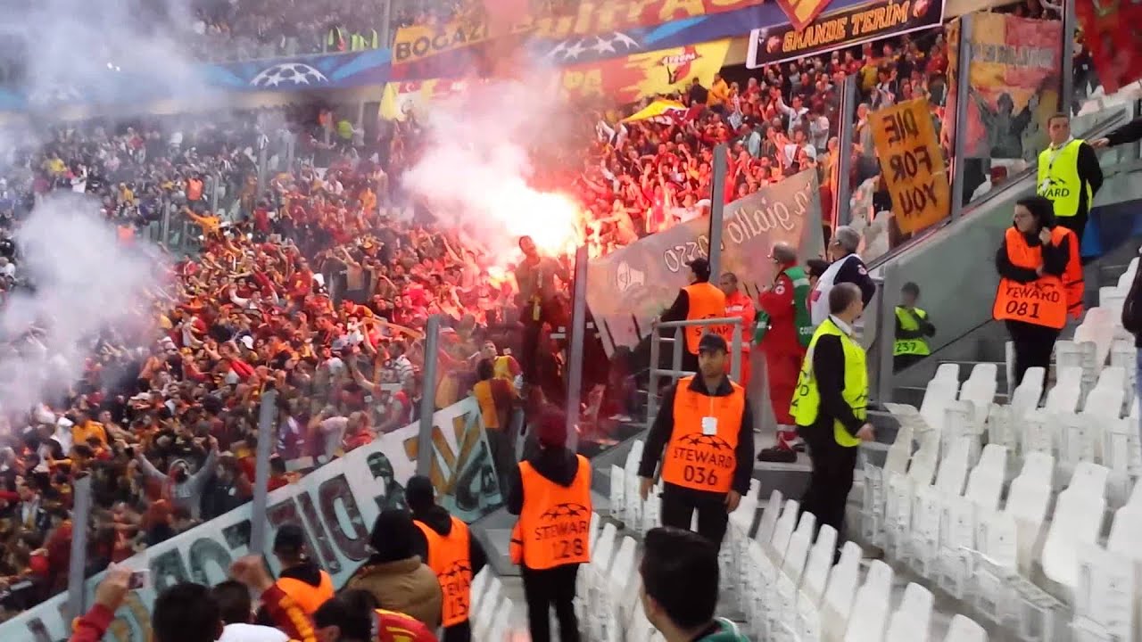 Juventus - Galatasaray 2-2  Angry juventus fan, Drogba. Amazing celebrate
