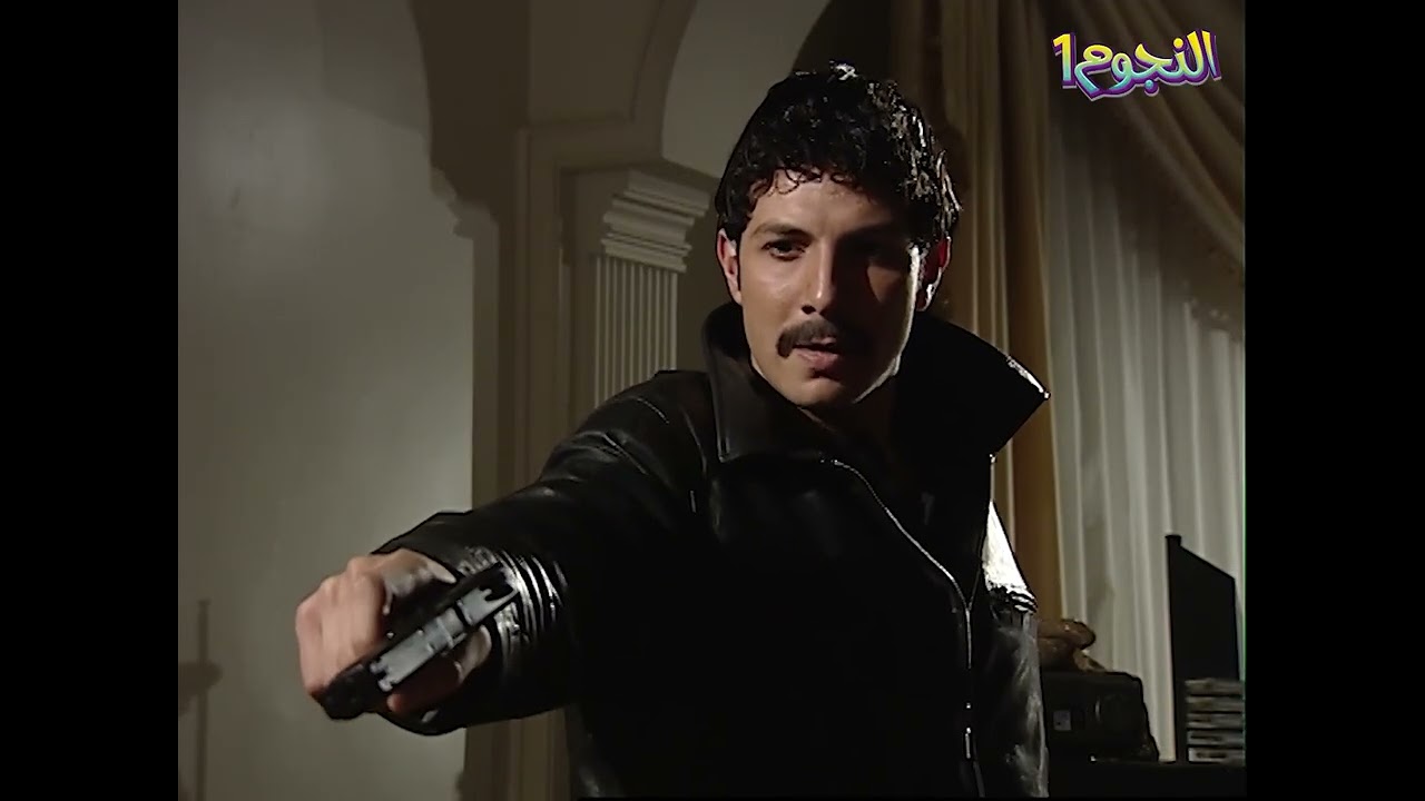 بيتعاطى السم الهاري وبياخد مصاري من ابنه الحرامي يلي مامخلي خزنة تعتب عليه… #عصر الجنون