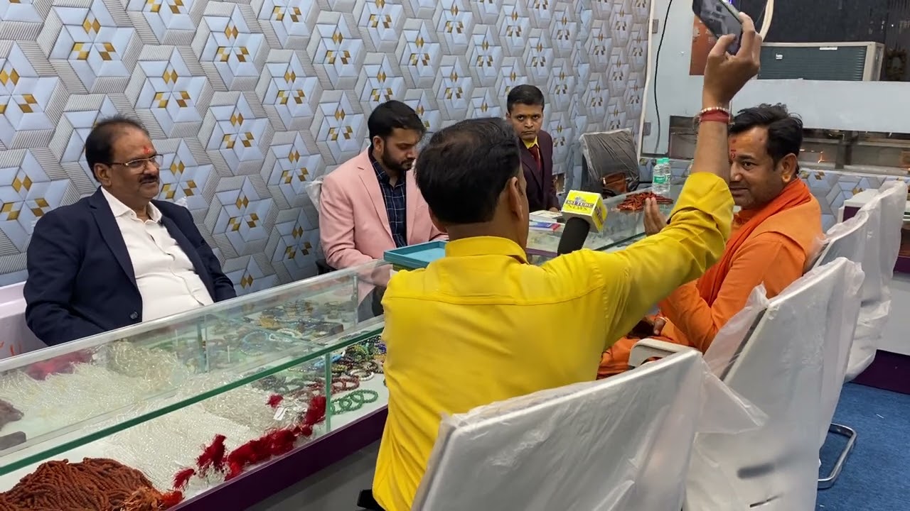 Shyam Gems 💎 Shyam Khatri new Branch of Khatri jewellers & sons #fyp #reels #explore #trending #gems