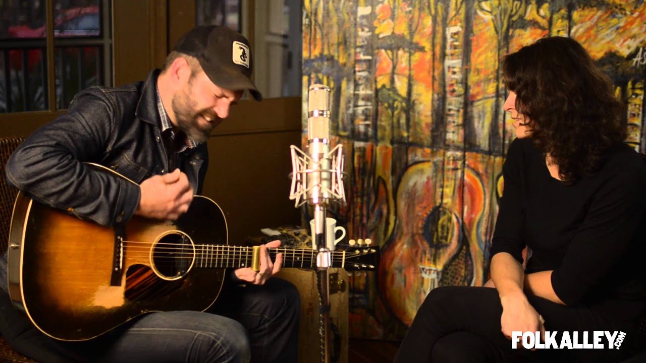 Folk Alley Sessions: Jeffrey Foucault and Kris Delmhorst - 
