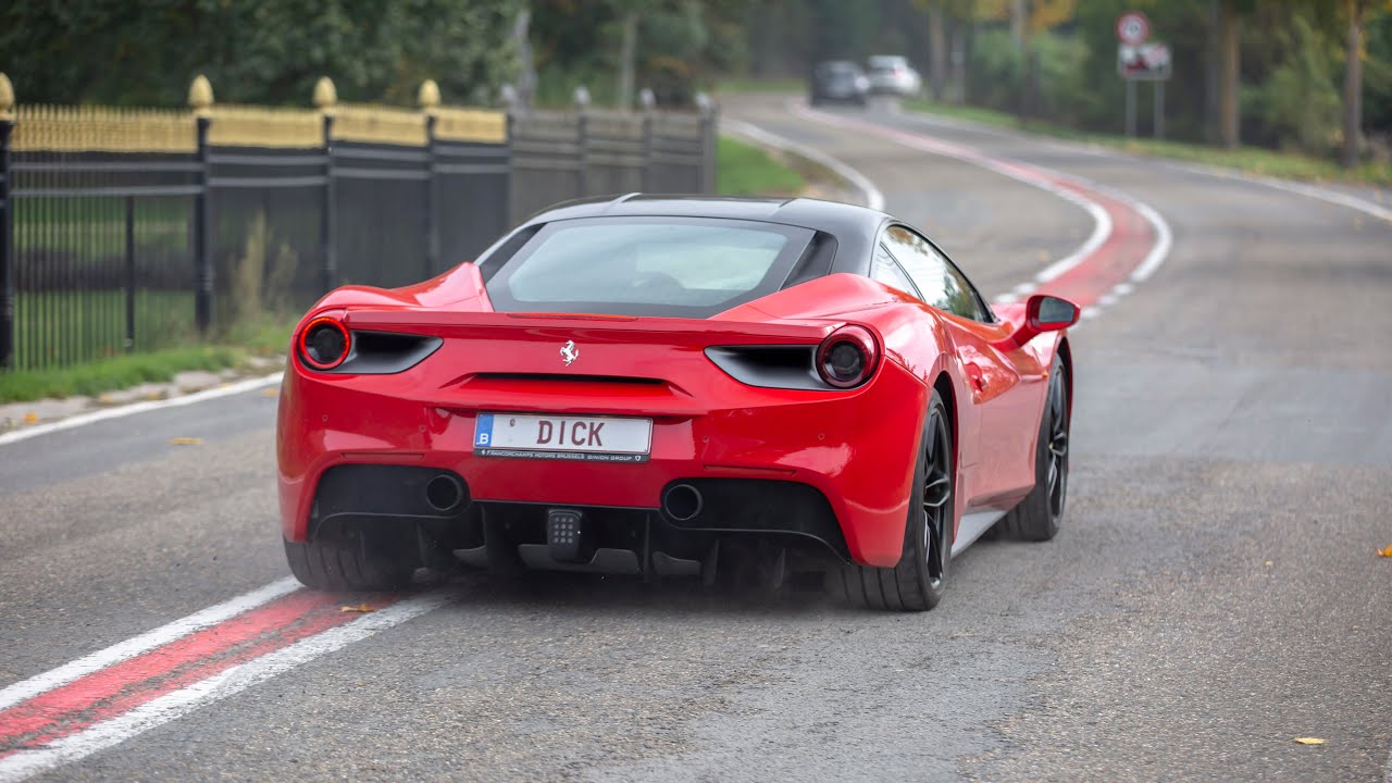 Ferrari 488 GTB - Revs & Accelerations !