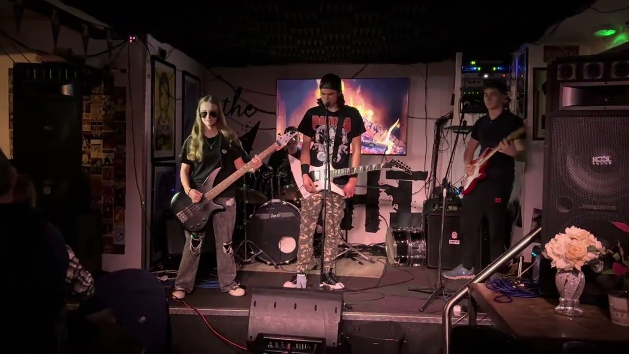 I Believe in a Thing Called Love live at The Yacht - 30/01/26