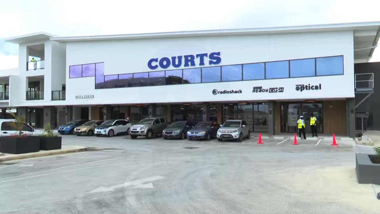 Courts opens new Welches superstore
