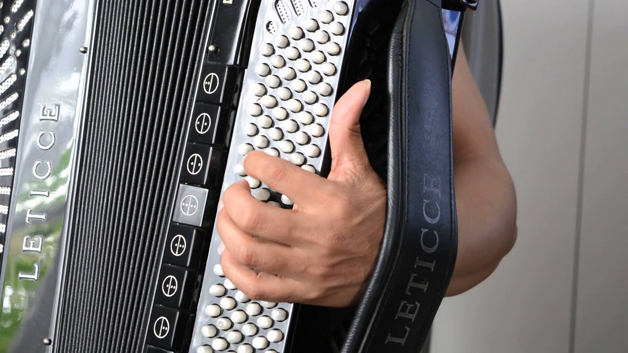 Video Aula Acordeon--Paixão Goiana.