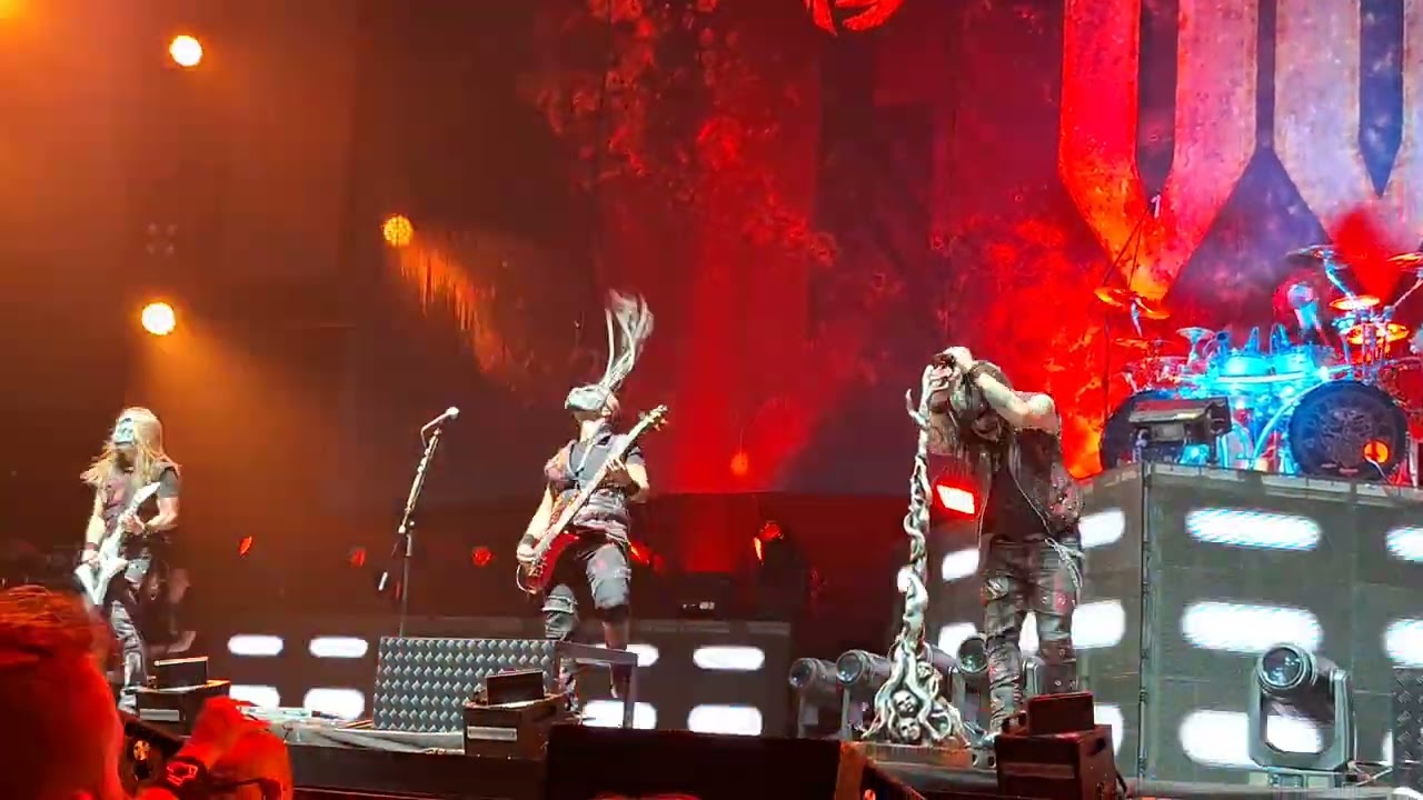 Dymytry - Z pekla & Zůstaň stejná / Praha O2 Arena 24.11.2023