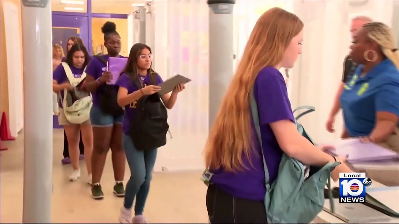 Broward County Public high school students start first day with metal detectors