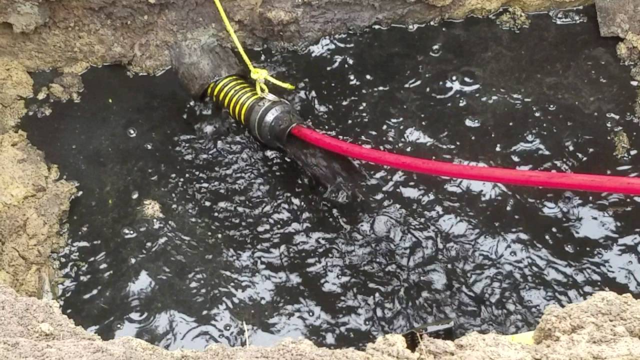 Us jetting unit. BIG Bertha at work