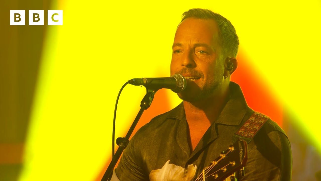 James Morrison performs 'Fight Another Day' | The One Show - BBC