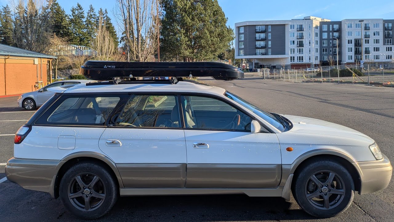 Subaru Legacy Lancaster 4WD Hi/Lo 5 Speed ​​1999 года выпуска, пробег 39 000 миль. Обзор автомобиля.