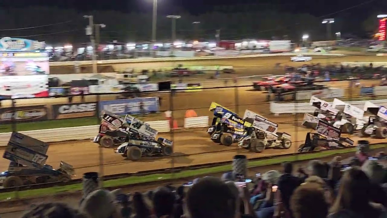 World of Outlaws 4 Wide Salute: Lincoln Speedway 5/11/2022
