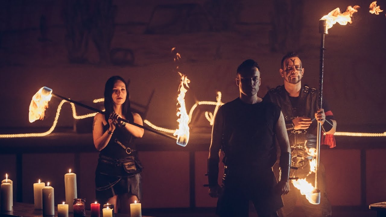 Light the fire - Sebastian König